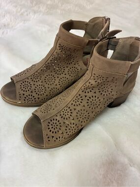 Jellypop Taupe Laser-Cut Peep-Toe Ankle Heels